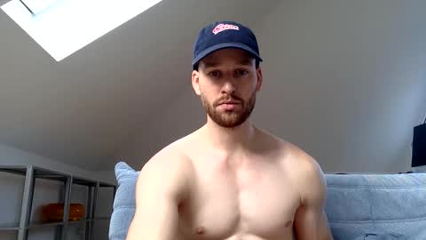 Snapshot of frozenyoga chatting on September 26, 2025, 8:40 am frozenyoga online show from September 26, 2025, 8:40 am