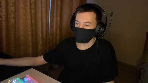 froztai online show from December 17, 2025, 5:24 am