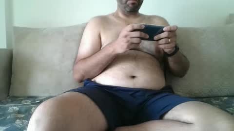 fruti loops  Bull online show from March 26, 2026, 6:52 am