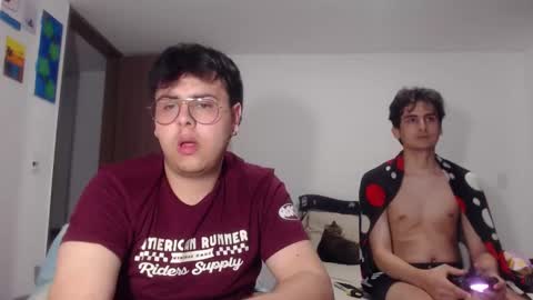 Snapshot of fuck_blow chatting on November 17, 2025, 10:15 pm uwu online show from November 17, 2025, 10:15 pm