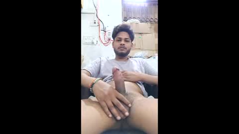 Fuckerrkapil online show from April 26, 2026, 3:37 am