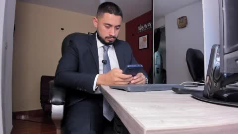 Snapshot of fuckerwate chatting on April 6, 2026, 2:20 am SERGIO THE SEX LAWYER online show from April 6, 2026, 2:20 am