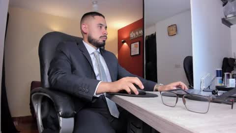 Snapshot of fuckerwate chatting on April 9, 2026, 6:19 am SERGIO THE SEX LAWYER online show from April 9, 2026, 6:19 am