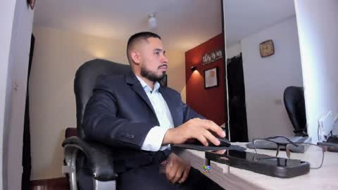Snapshot of fuckerwate chatting on April 10, 2026, 4:39 am SERGIO THE SEX LAWYER online show from April 10, 2026, 4:39 am