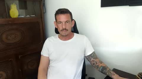 Snapshot of fuckforlife76 chatting on October 14, 2025, 11:00 am Tony online show from October 14, 2025, 11:00 am