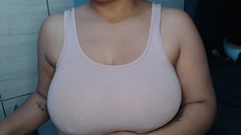 Mia and Gary  online show from January 7, 2026, 2:25 am