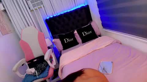 Snapshot of fuckingnaughtyjayde chatting on July 9, 2026, 8:35 pm JAYDE MARRIE online show from July 9, 2026, 8:35 pm