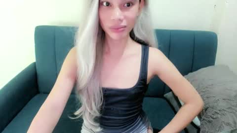 fuckingsexy143 online show from February 14, 2026, 7:21 pm