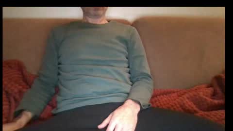 Bruchus online show from January 19, 2026, 5:22 am