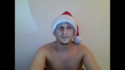 fuckmales online show from December 17, 2025, 6:58 pm