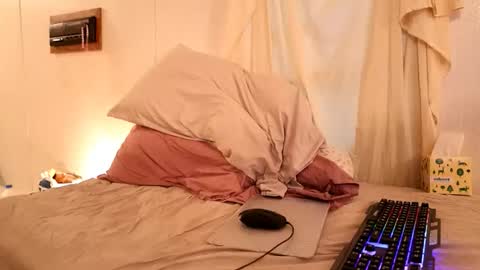 fuckmypussyplz1 online show from April 28, 2026, 10:48 pm
