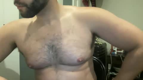 Muscle Bear Jock in Training online show from January 5, 2025, 1:35 am
