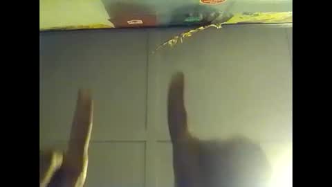 Warwick online show from October 15, 2025, 8:03 am