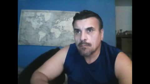 fuego1ento22 online show from November 19, 2025, 5:51 am