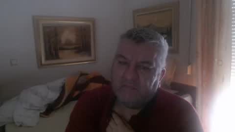 fukingcrazy online show from April 4, 2026, 8:23 am