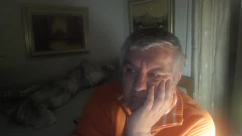 fukingcrazy online show from April 30, 2026, 7:53 pm