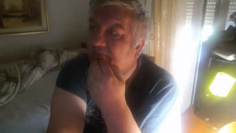 fukingcrazy online show from May 16, 2026, 10:36 am