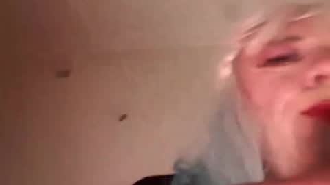 Pizzaz online show from September 13, 2025, 6:40 pm