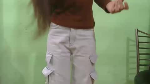 Snapshot of full_fun_girl55 chatting on October 14, 2025, 4:57 am full_fun_girl55 online show from October 14, 2025, 4:57 am