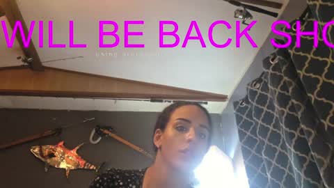 Astrid online show from June 4, 2026, 3:01 am
