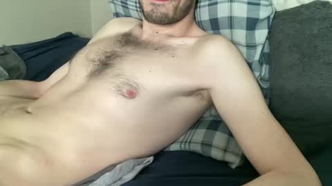 Snapshot of fundude1993 chatting on May 25, 2026, 8:31 am fundude1993 online show from May 25, 2026, 8:31 am
