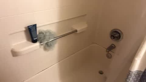 Snapshot of funfcker34 chatting on November 2, 2025, 1:08 am Curious guy showing off online show from November 2, 2025, 1:08 am