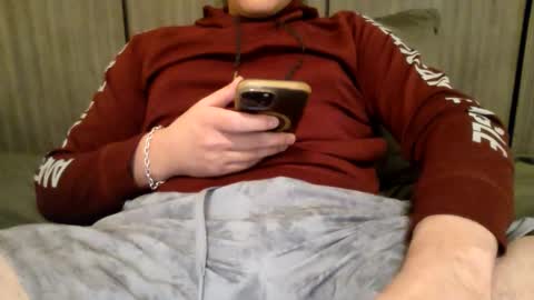 funlovingguy321 online show from February 1, 2026, 4:11 am