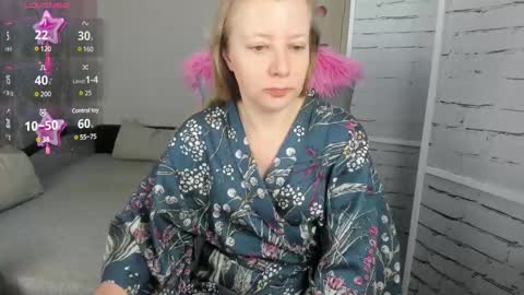 funny_bunny4 online show from February 10, 2025, 9:47 pm