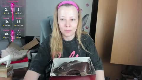 funny_bunny4 online show from March 2, 2025, 10:48 pm