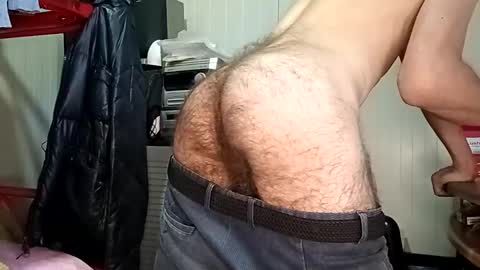 Italian men online show from May 23, 2026, 6:51 am