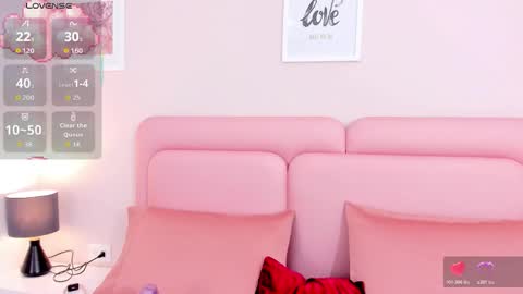 Snapshot of funny_samy chatting on October 18, 2025, 1:01 pm Samantha online show from October 18, 2025, 1:01 pm