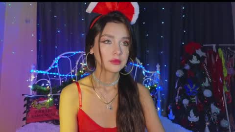 Tiffany online show from December 12, 2024, 10:52 pm