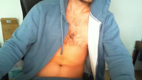 YWhiteNiceMan online show from October 13, 2025, 7:30 am