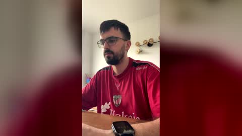 funnyroom23 online show from May 14, 2026, 9:16 am