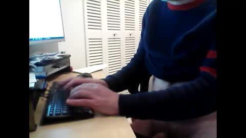 Snapshot of funtimes3957 chatting on January 8, 2025, 11:52 pm Funtimes3957 online show from January 8, 2025, 11:52 pm