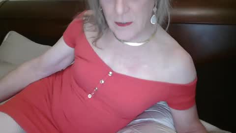 Jessie Love online show from February 15, 2025, 10:33 am