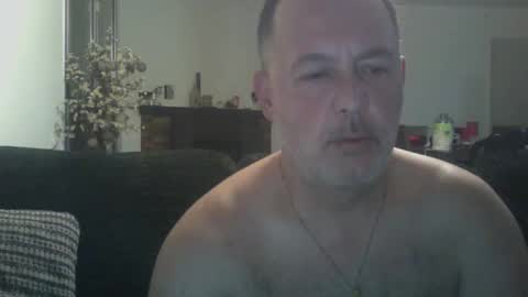 futbolin95 online show from January 22, 2025, 6:41 pm