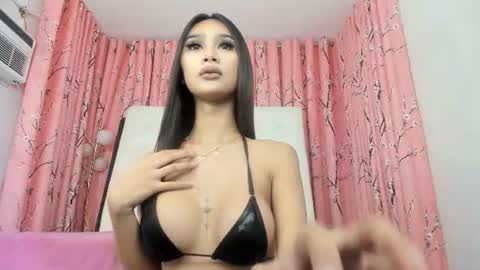 fvckingoliviabio online show from July 27, 2026, 4:36 pm