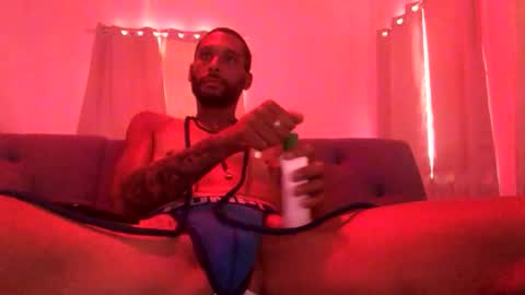 fvvkboyy online show from October 18, 2025, 11:27 pm