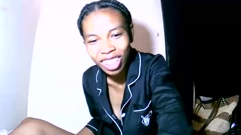 Snapshot of fyah1027 chatting on January 13, 2026, 7:24 am fyah1027 online show from January 13, 2026, 7:24 am