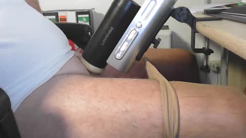 fyrstman online show from October 8, 2025, 11:52 am