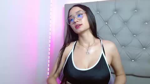 Victoria online show from November 25, 2025, 11:54 am