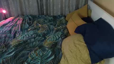 Snapshot of g1vememoney chatting on October 6, 2025, 7:00 pm Ian online show from October 6, 2025, 7:00 pm