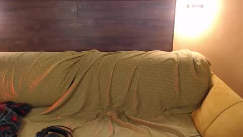 Snapshot of g1vememoney chatting on February 7, 2026, 6:28 am Ian online show from February 7, 2026, 6:28 am