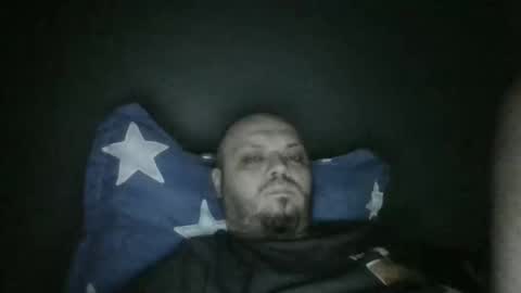 Glusgan online show from November 9, 2025, 11:25 pm