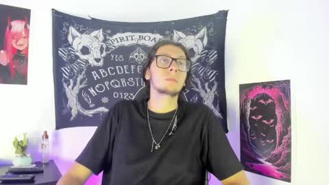 Snapshot of gaahlfrost chatting on June 10, 2026, 2:23 am gaahlfrost online show from June 10, 2026, 2:23 am
