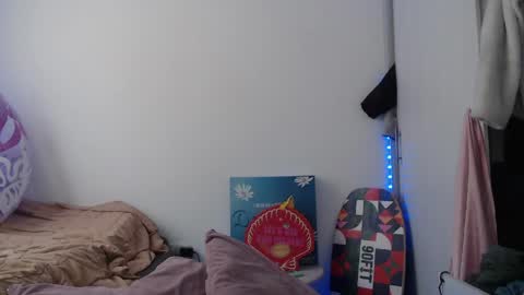 Gabriela online show from April 7, 2026, 4:18 pm