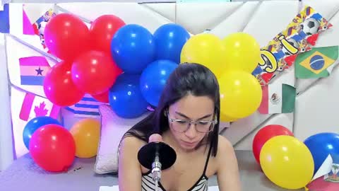 gabbieskinny online show from June 24, 2026, 2:49 pm