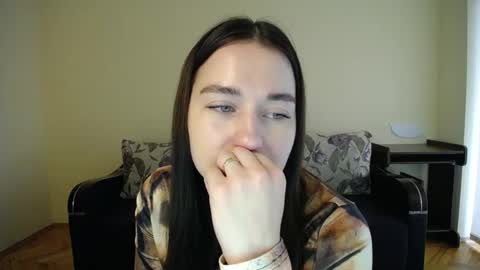 Jaklin online show from December 3, 2024, 9:33 am
