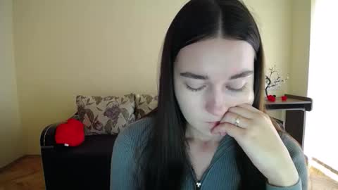 Snapshot of gabby_di chatting on October 14, 2025, 8:48 am Jaklin online show from October 14, 2025, 8:48 am